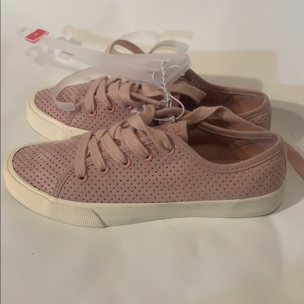Beautiful girl shoes Size 6